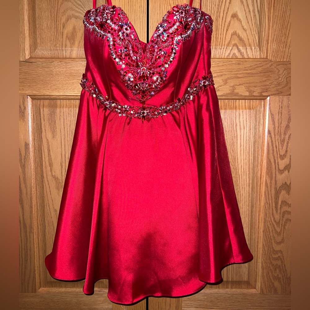 Red strapless dress